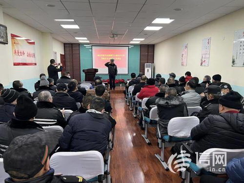 護航春運 青島交警市北大隊開展公交駕駛員安全駕駛培訓