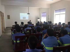 安全在線 交警授課 駕駛員安全培訓