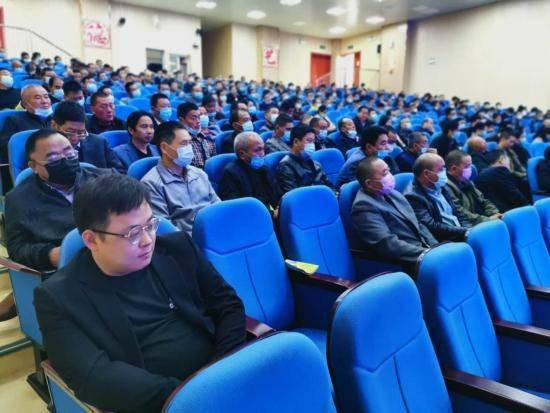 固始縣召開校車安全管理工作暨校車駕駛員培訓會議